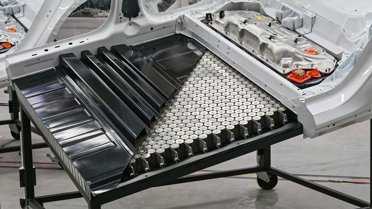 10-Minute Charging Is Almost Here: The Battery Breakthroughs Arriving in 2026